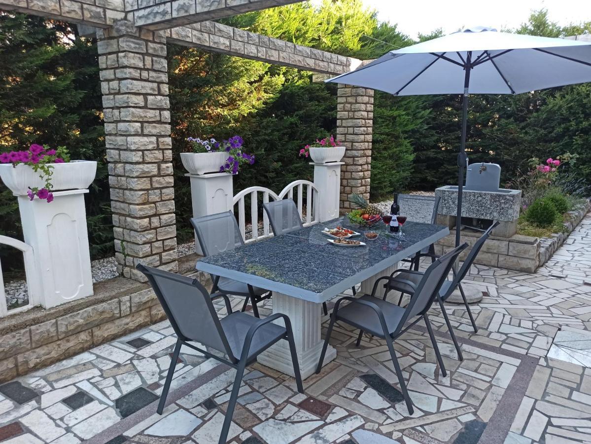 Villa Rea Malinska Εξωτερικό φωτογραφία