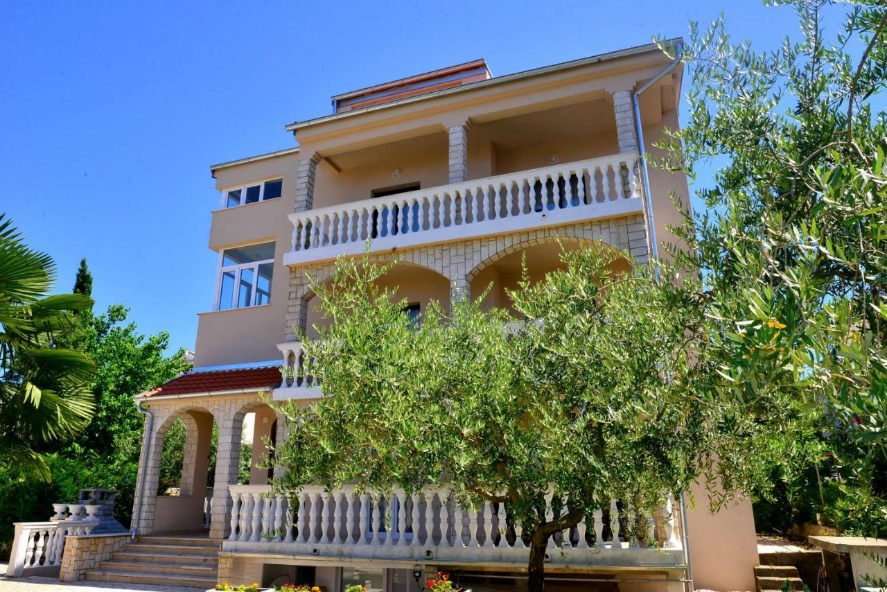 Villa Rea Malinska Εξωτερικό φωτογραφία